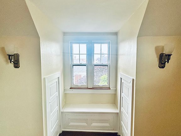 5th image of 101 Washington St #3A