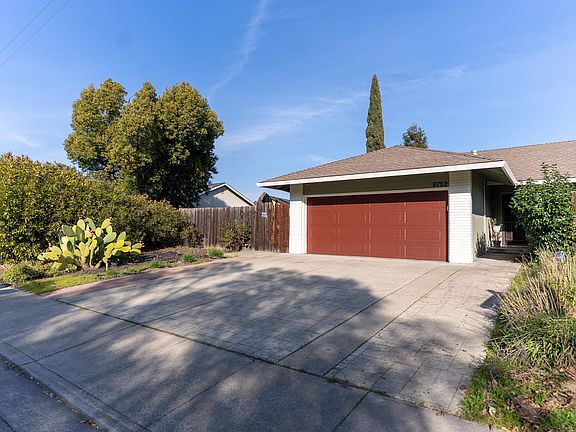 4th image of 9752 Tareyton Ave