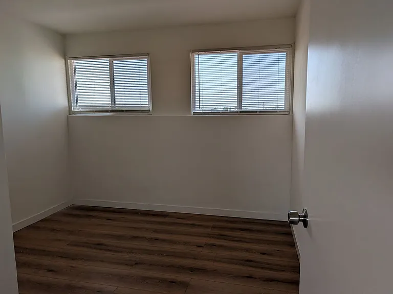 2120 Mountain View Rd — Photo 14