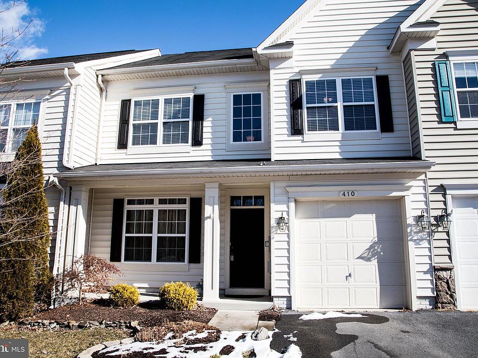 1st image of 410 Kintyre Ln