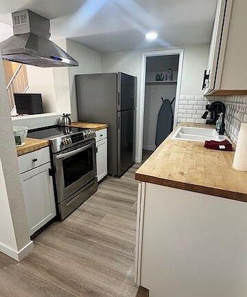 4th image of 600 S DOBSON Road #79
