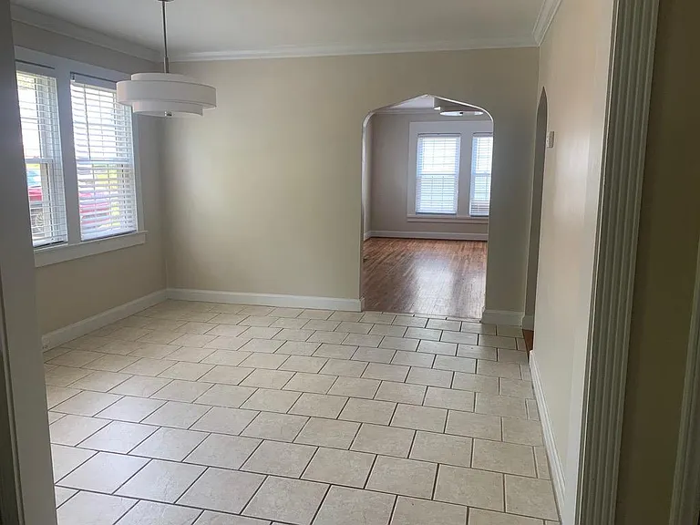View from kitchen to living Room