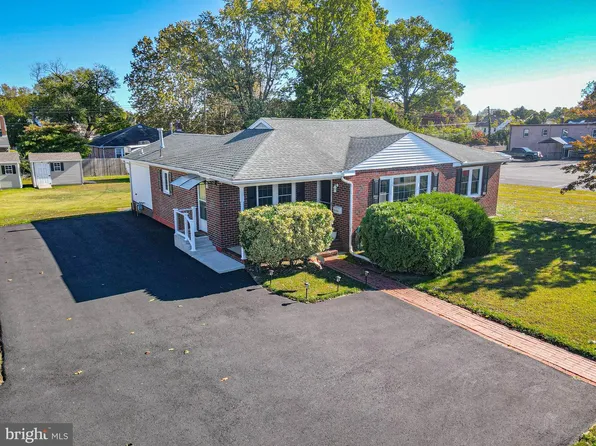 240 N Broadway, Pennsville, NJ 08070