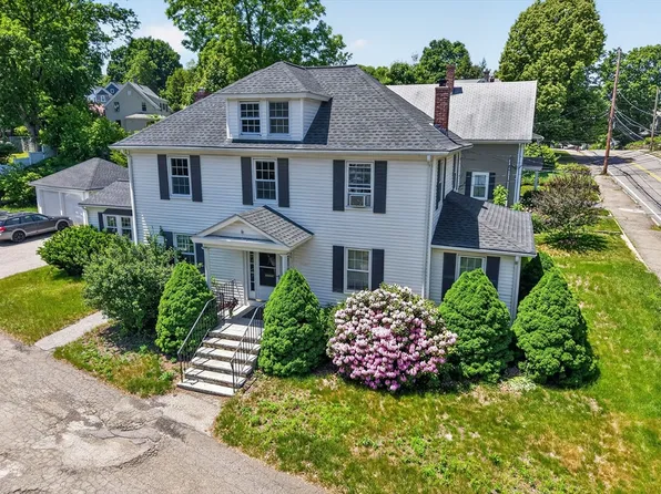 1 School St APT B, Maynard, MA 01754