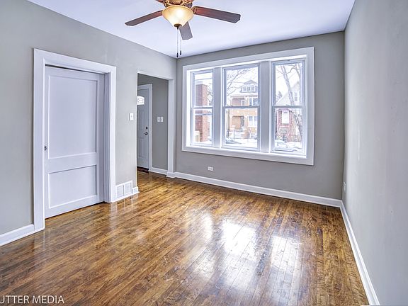 3rd image of 2852 S Keeler Ave
