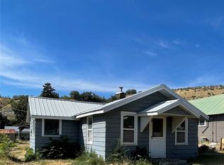 113 N Douglas St, Omak, WA 98841