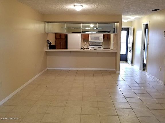 2nd image of 3108 Finsterwald Dr #3108
