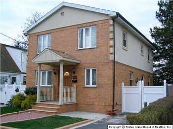 2nd image of 344 Elvin St