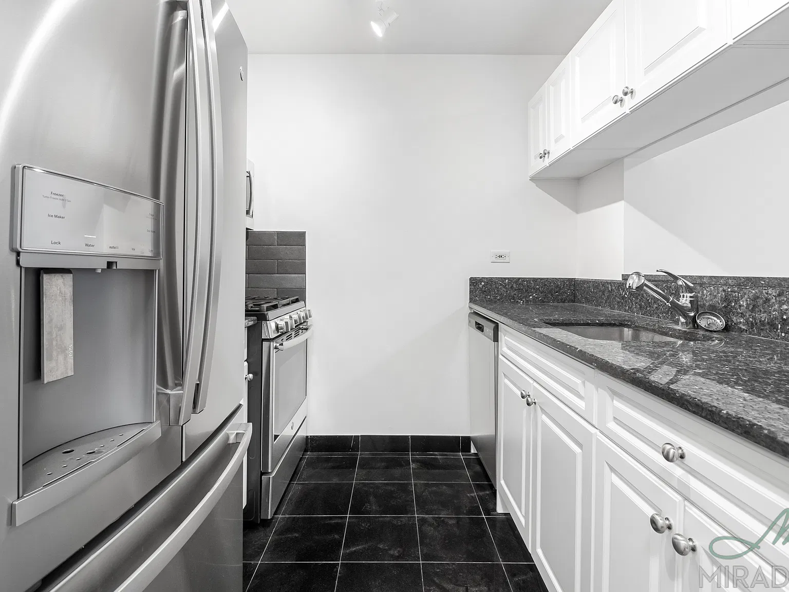 60 West 23rd Street — Photo 3