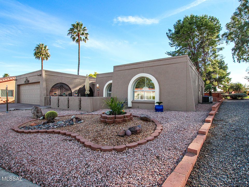 1st image of 1009 N Paseo Iris
