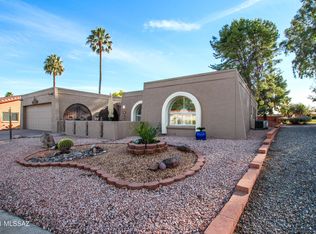 1009 N Paseo Iris, Green Valley, AZ 85614