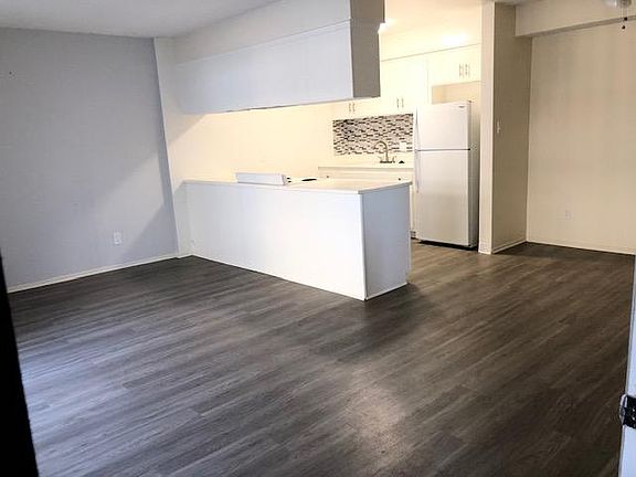 2nd image of 3142 Newton St APT 104B