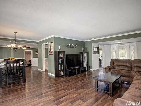 5th image of 7836 Greenridge Way