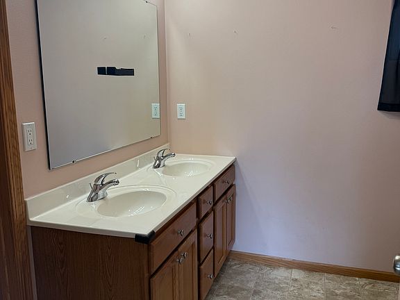 3rd image of 1649 Terrapin Dr