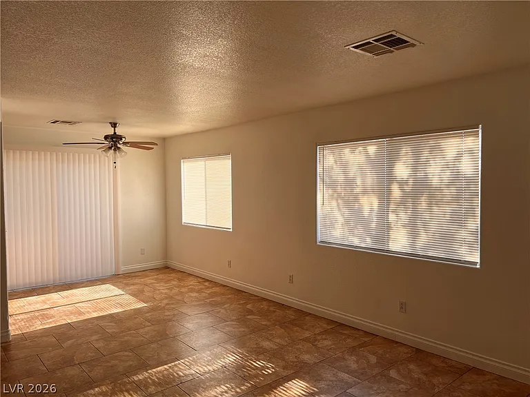 3391 Sparrow Heights Ave — Photo 9