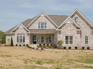 4032 Miles Johnson Pkwy, Spring Hill, TN 37174