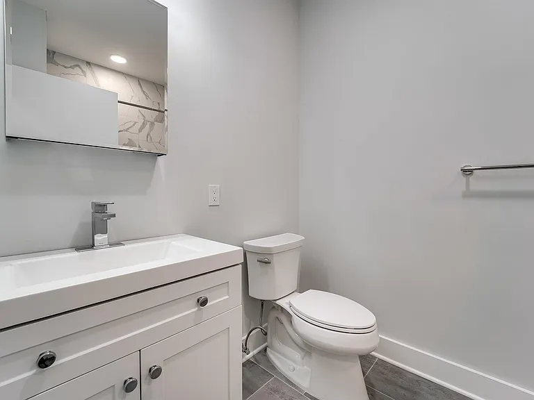 660 Grand St #314 — Photo 17