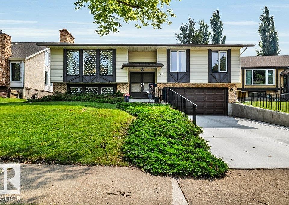 1st image of 23 Wentworth Cres