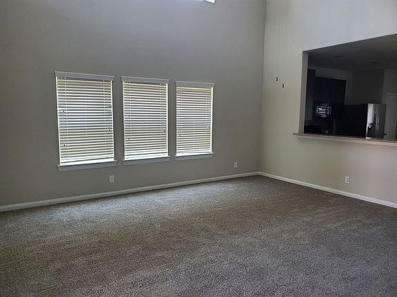 3rd image of 7901 Beryl Ct