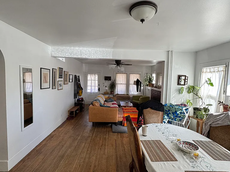 223 E Elizabeth St #1 — Photo 4
