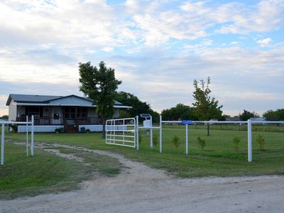 13405 Plantation Rd, Venus, TX, 76084