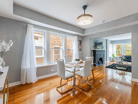 2nd image of 533 N Lawler Ave #1