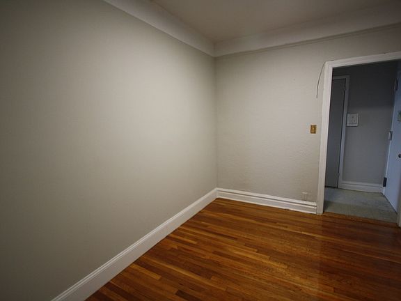 3rd image of 885 E 38th St APT 10