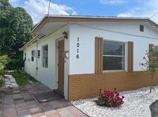 1016 Lincoln Rd, West Palm Beach, FL 33407