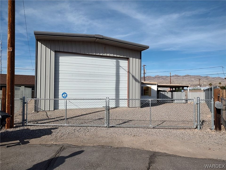 1st image of 517 Mead Lane