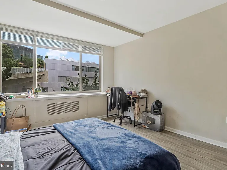1121 Arlington Blvd #230 — Photo 12