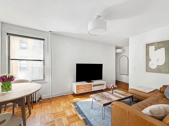 3rd image of 65 Morton St APT 4J