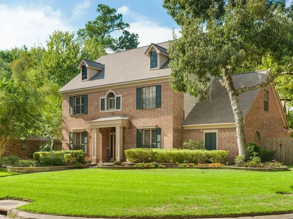 34 Smokestone Dr, Spring, TX 77381