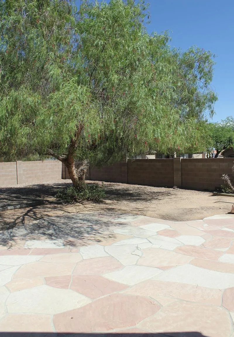 3 bed, 2019 sqft, $2,150 — Photo 4