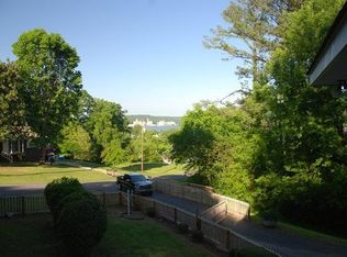2009 Crawford St, Guntersville, AL 35976