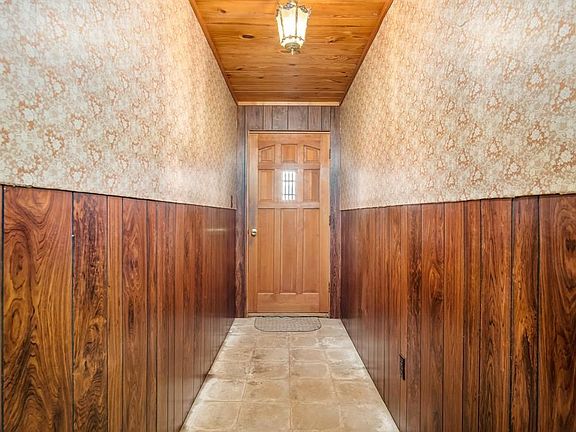4th image of 7414 County Road 172