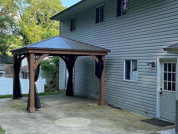 5th image of 2405 Ramblewood Dr
