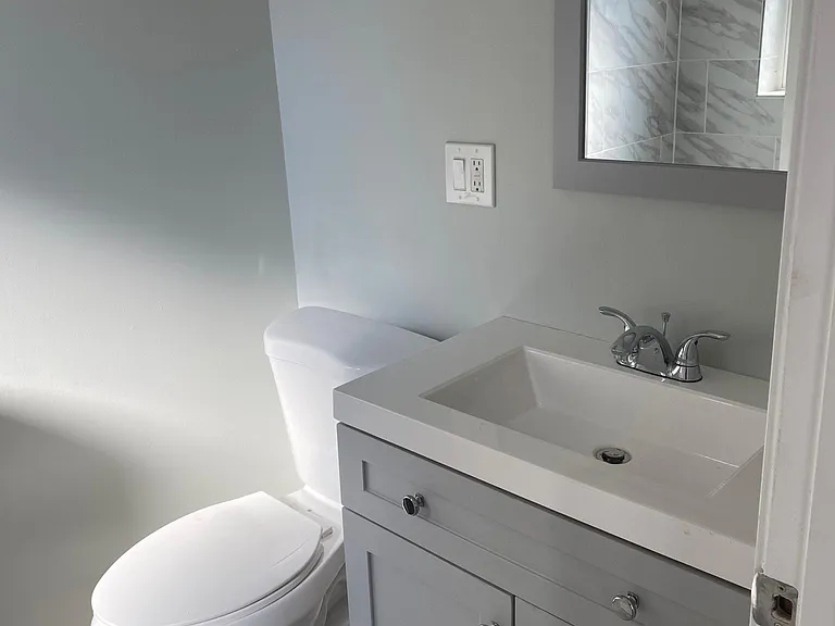 8010 S Drexel Ave #1 — Photo 1