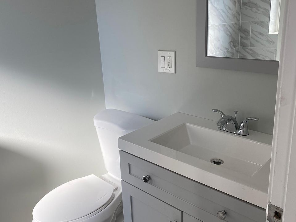 1st image of 8010 S Drexel Ave #1