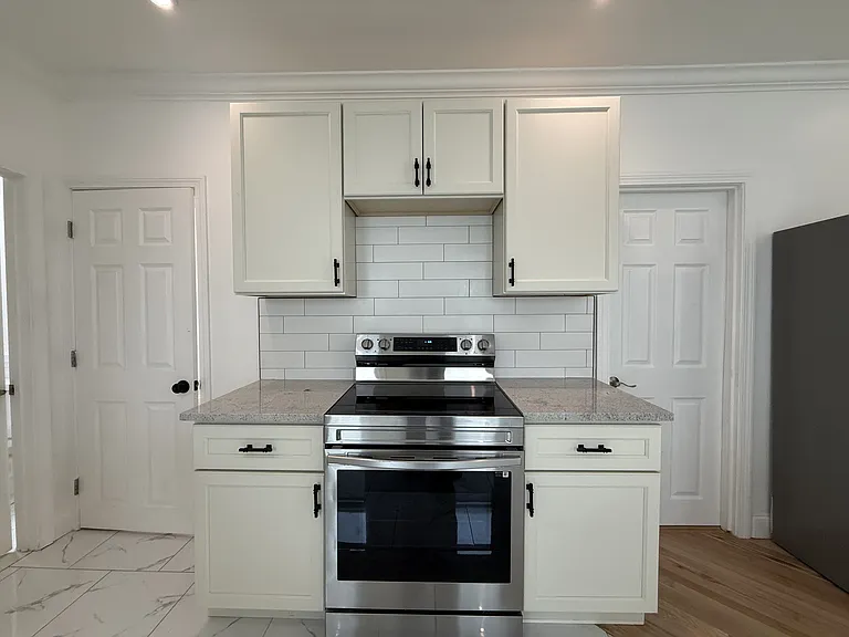 19 Reeves St #1 — Photo 10
