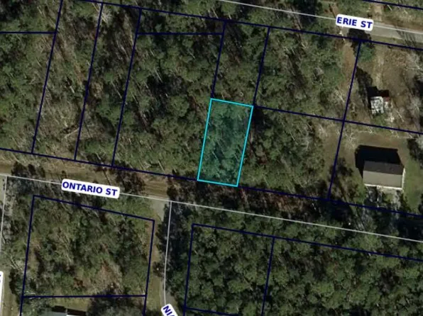 Ontario St, Waveland, MS 39576