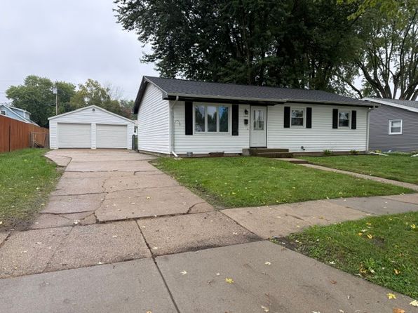 1509 S Arch St, Janesville, WI 53546 – 3-bedroom rental in Janesville