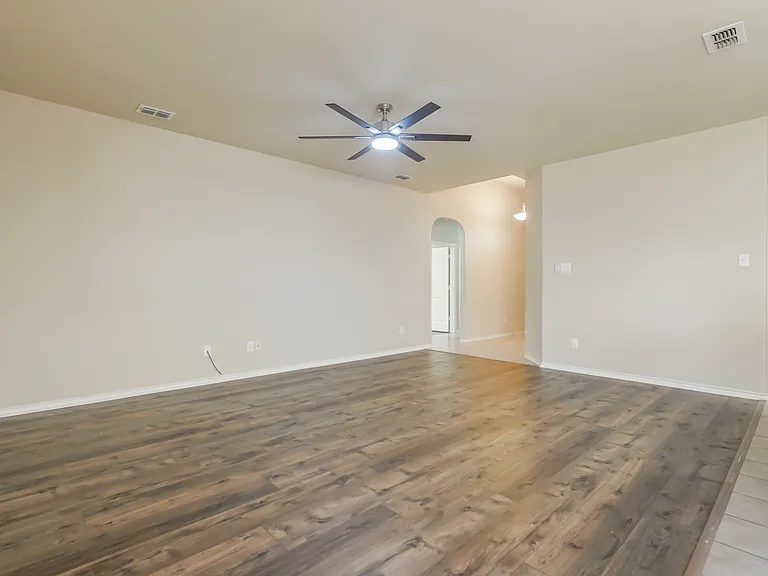 6353 Seagull Ln — Photo 8