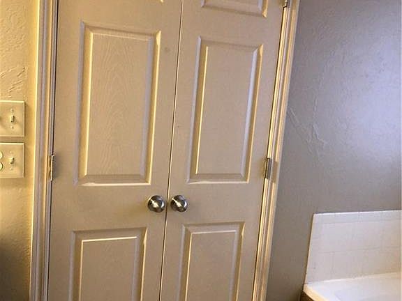 5th image of 6725 NW 125th Ct