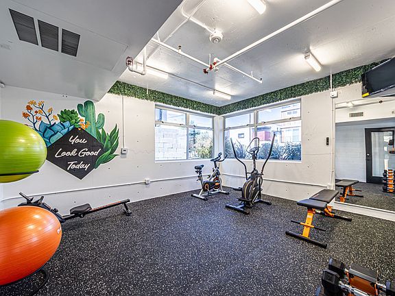2nd image of 6025 Craner Ave #302