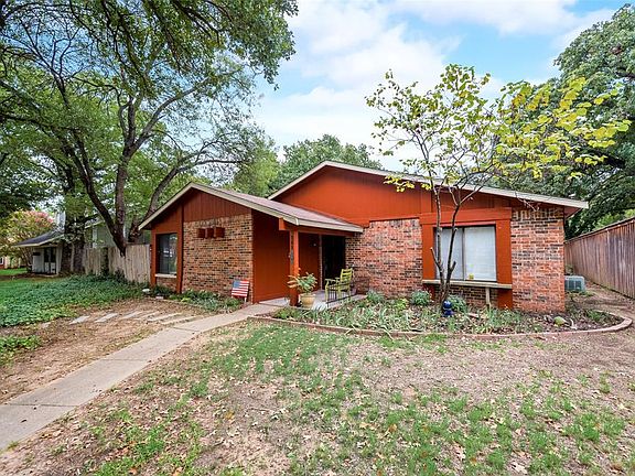 3rd image of 766 Dove Cir