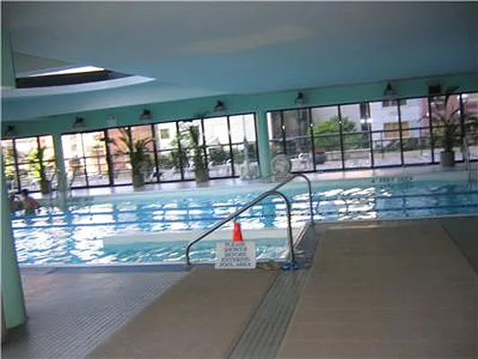 Rented by RELO REDAC INC. | media 6