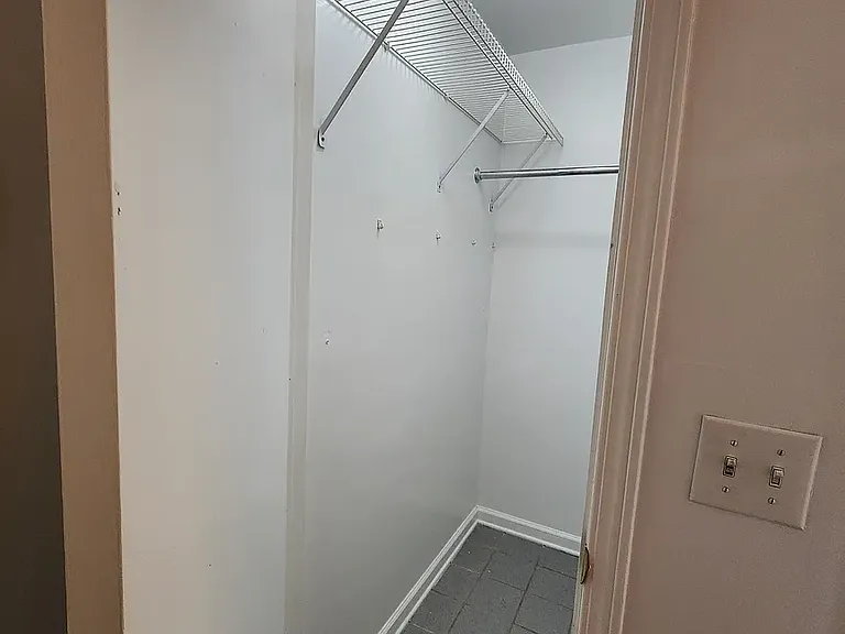 216 E 29th St #3G — Photo 9
