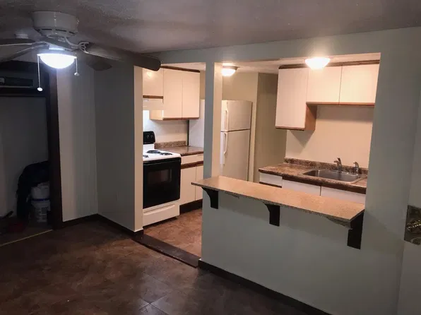 136 S Main St #2, Manchester, CT 06040