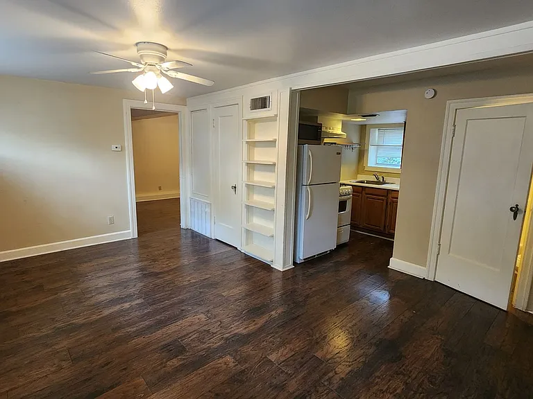 2831 Pearl St #2 — Photo 5
