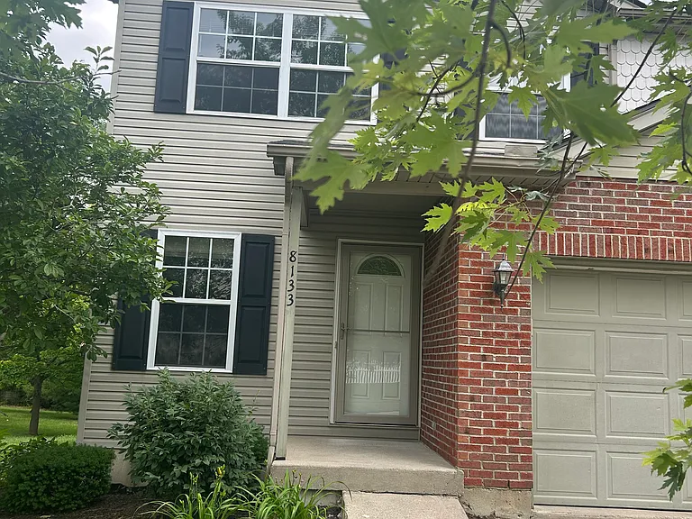 8133 Celestial Cir — Photo 1
